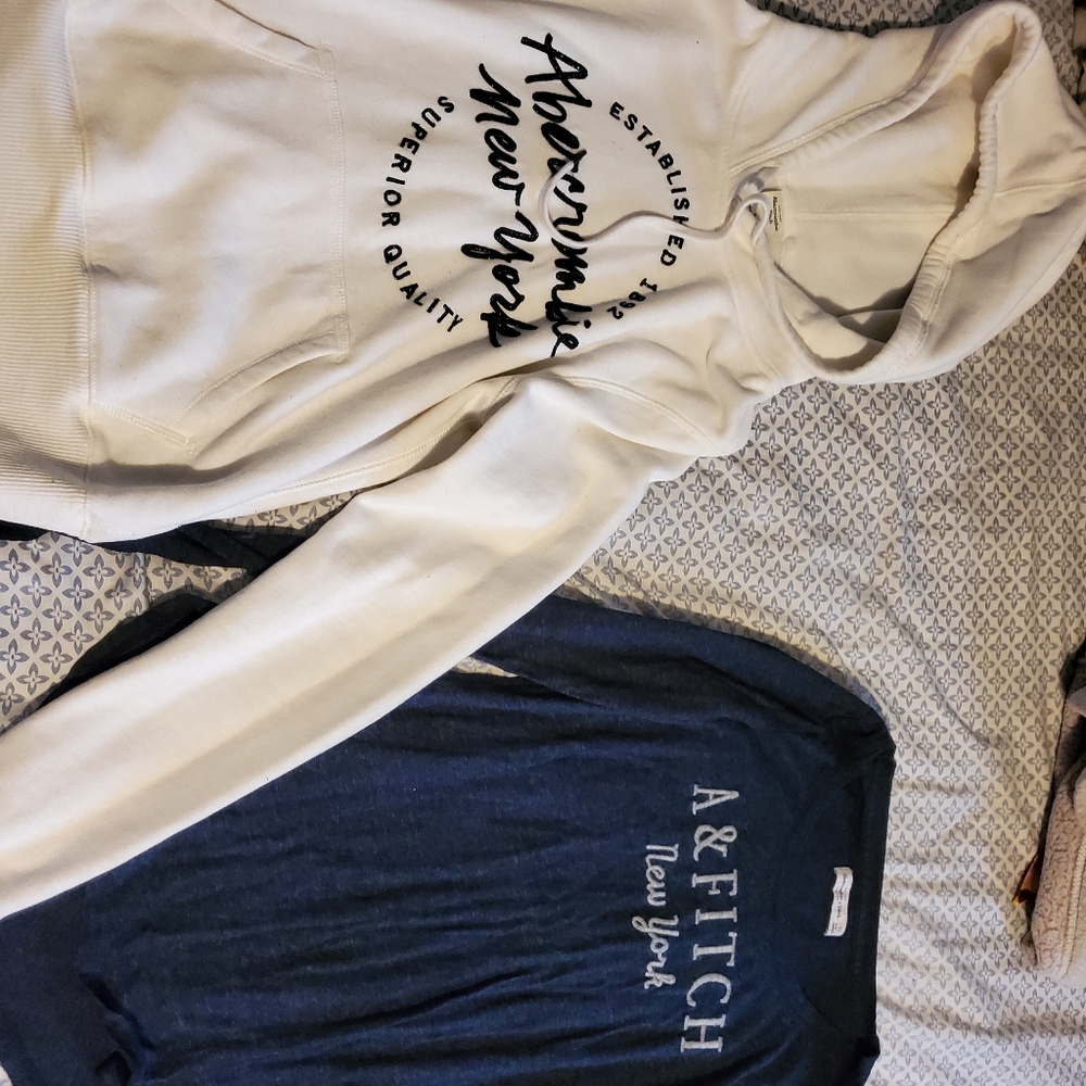 ABERCROMBIE AND FITCH HOODIE AND SHIRT